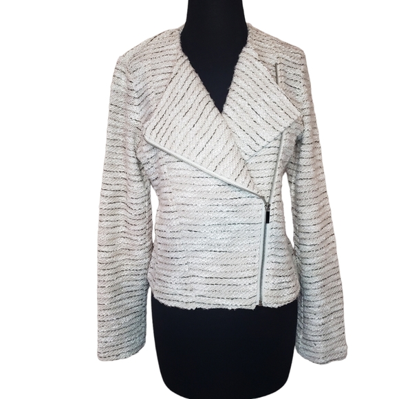 Bagatelle Collection Asymmetrical Side Zip Cropped Moto Blazer, Size Small - Picture 5 of 8